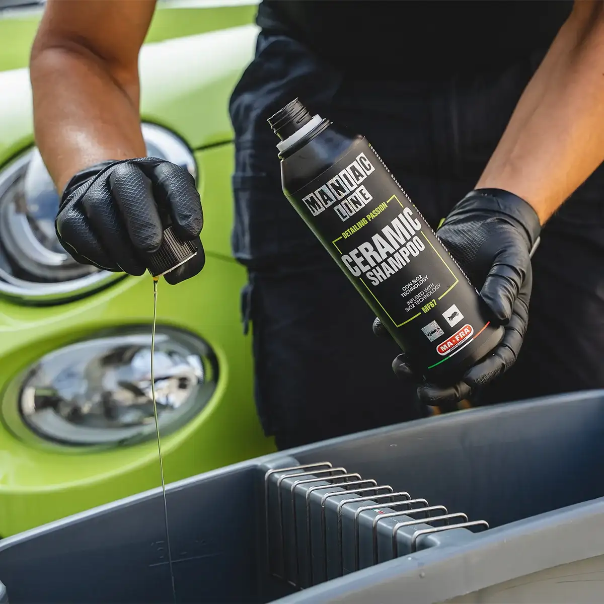 Mafra Maniac Ceramic Shampoo for Exterior Detailing